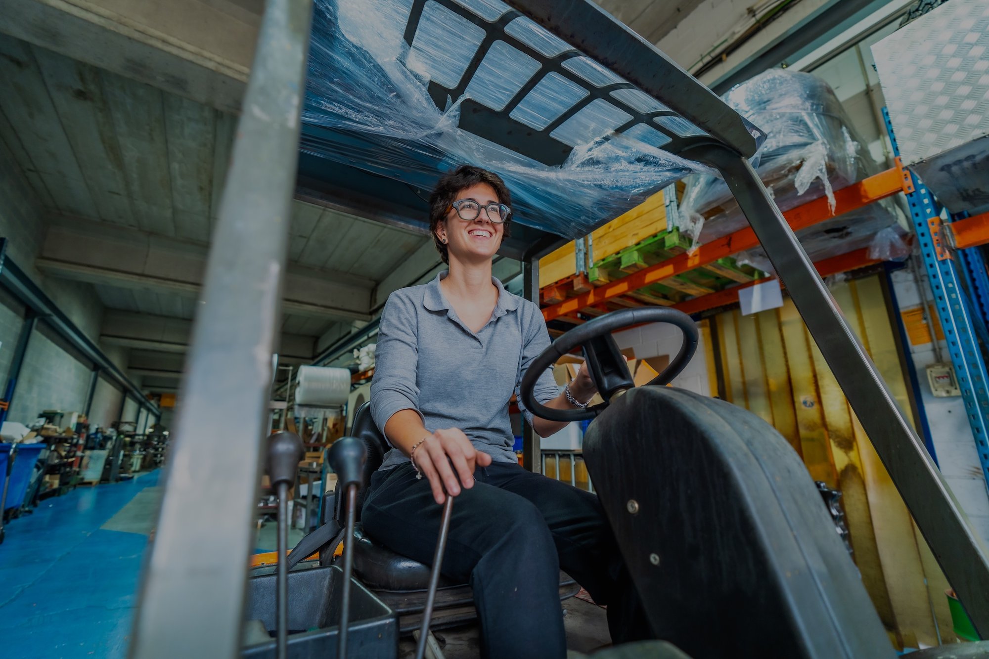 forklift-woman-1